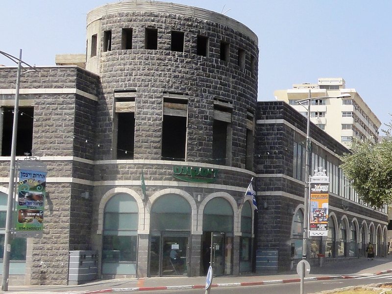 תצלום על איכות מוסדית ותנודתיות סיוע בחדר תכנון מדיניות פיתוח